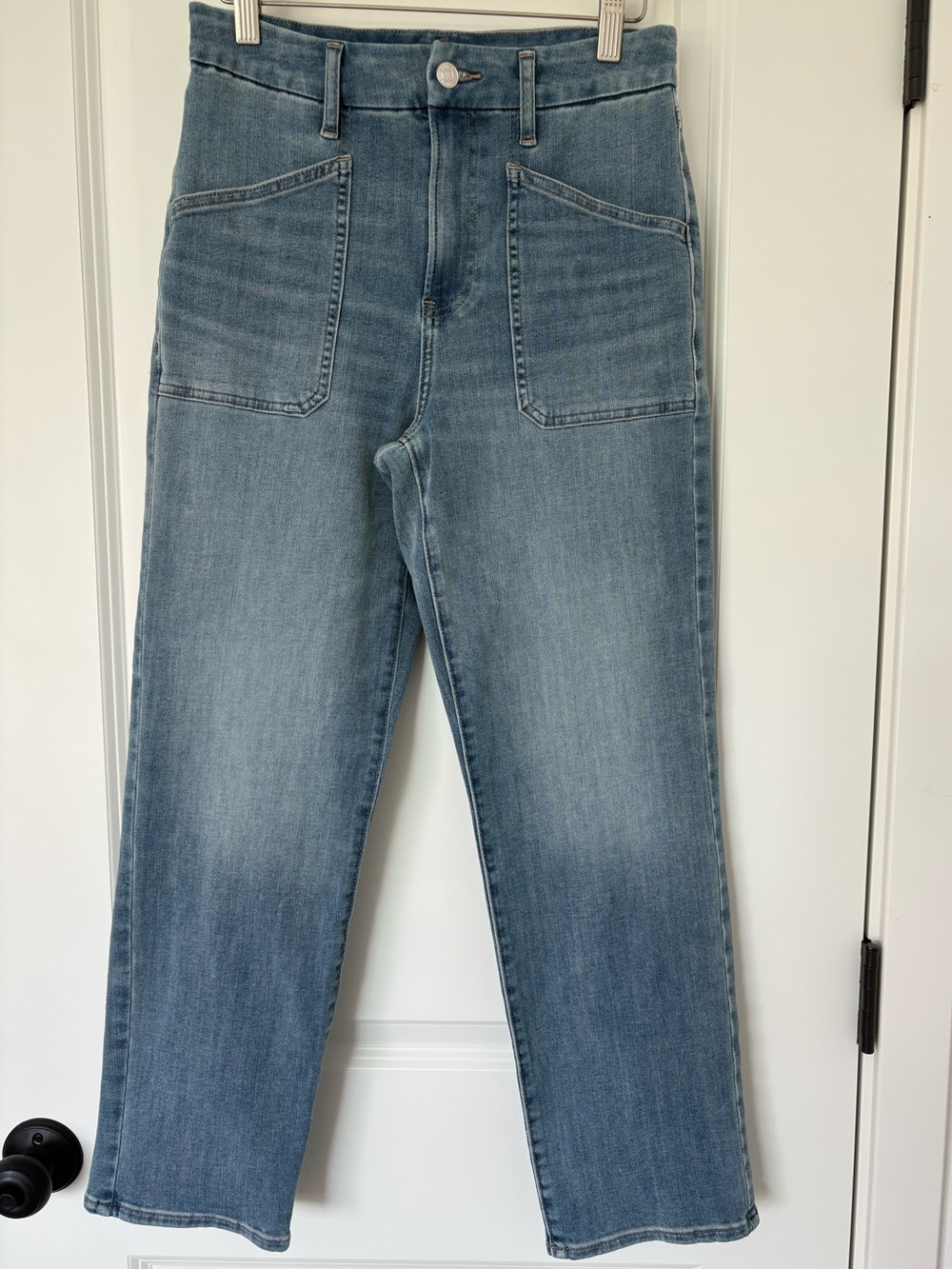 Express Straight Ankle High Rise Stretch Jeans - Size Medium fits 6, 8, 10